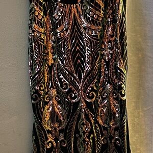 Elegant Sequin Dress with Intricate Patterns
